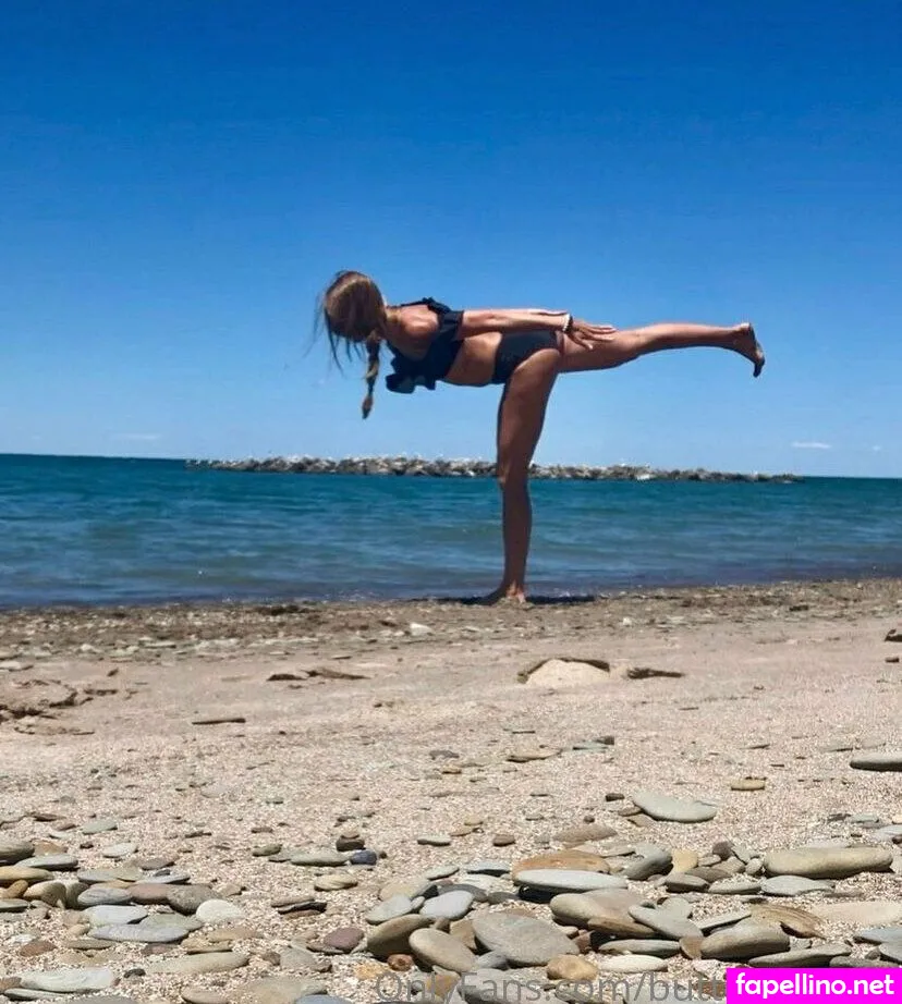 butterfly.yoga, butterflyyoga Nude Leaked OnlyFans Photo #6IZ2VbCdam