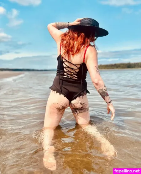 Buttonladyfree OnlyFans Thumbnail #PdsAEoC0XM
