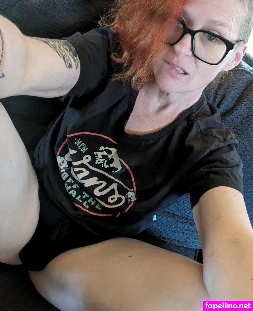 buttonlove83, lovebuttons_xo Nude Leaked OnlyFans Photo #4nhd9iZrYo