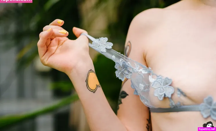 Buttonz OnlyFans Thumbnail #kx6aN38Wlc