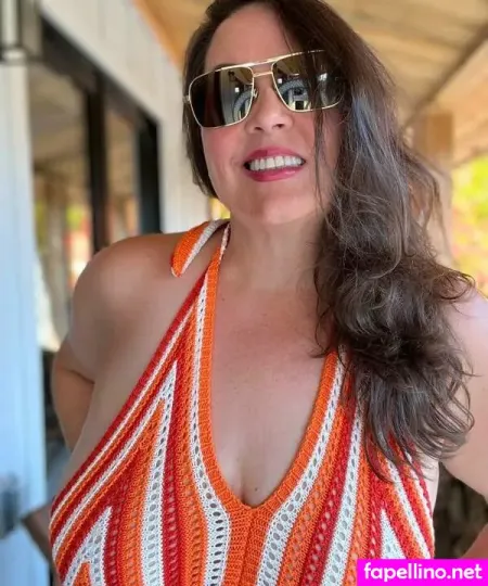 Buxommarie OnlyFans Thumbnail #hB9fM0yaJo