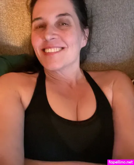 Buxommariefree OnlyFans Thumbnail #ZSqEe1Hh0Y