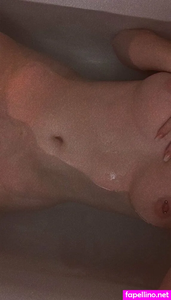 bvnnybeth, vampireliquor Nude Leaked OnlyFans Photo #eeyKIm20yV