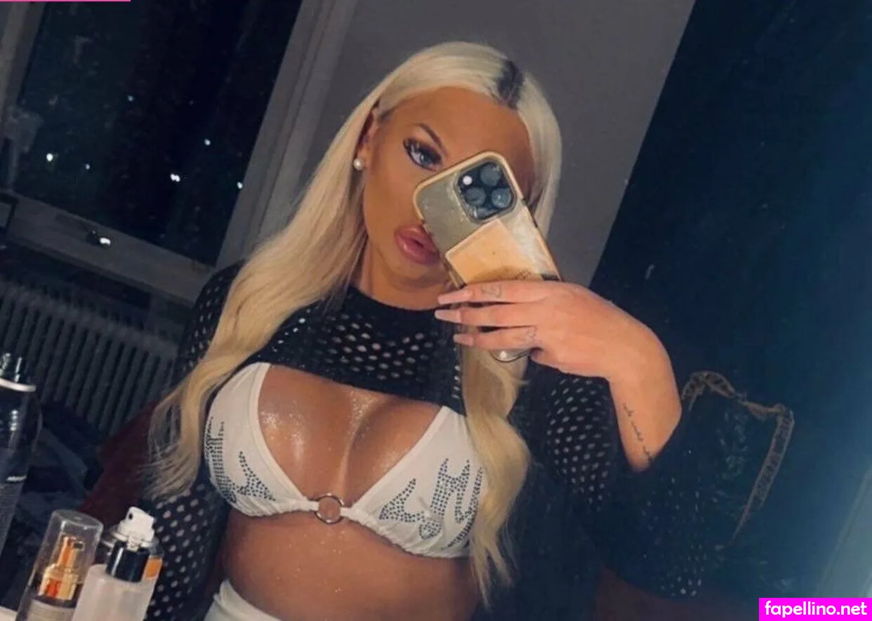 byxblondinen, xblondinx Nude Leaked OnlyFans Photo #5I0kzNpSvF