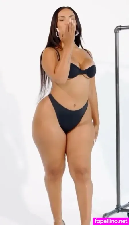 Caami Bernaal OnlyFans Thumbnail #i116YFNEvq