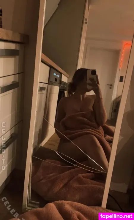 Caariinaa OnlyFans Thumbnail #BqRVZrBXLg