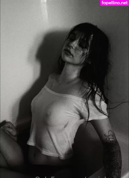 Caciakersey OnlyFans Thumbnail #U21D3O6DeT