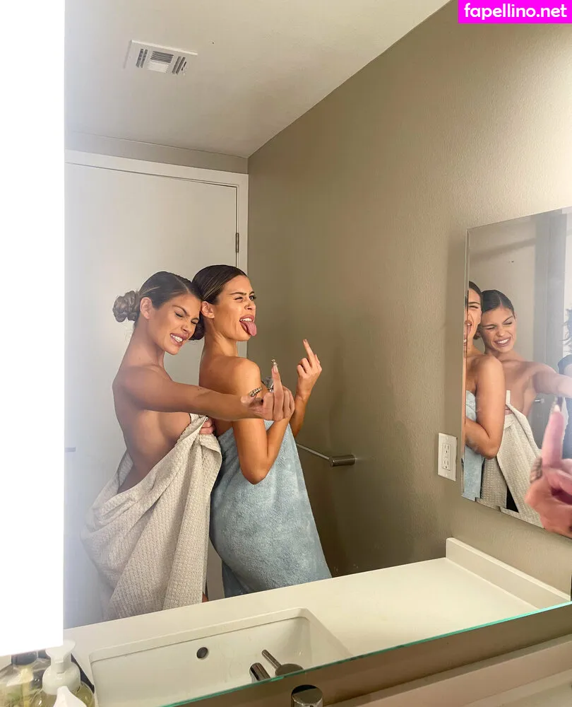 cacitwins Nude Leaked OnlyFans Photo #64fyAAonaN