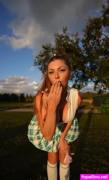 Caddieissues 4 OnlyFans Thumbnail #I9iogOYM7q