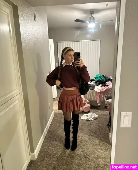 Caddieissues 4 OnlyFans Thumbnail #dO7RJG98il