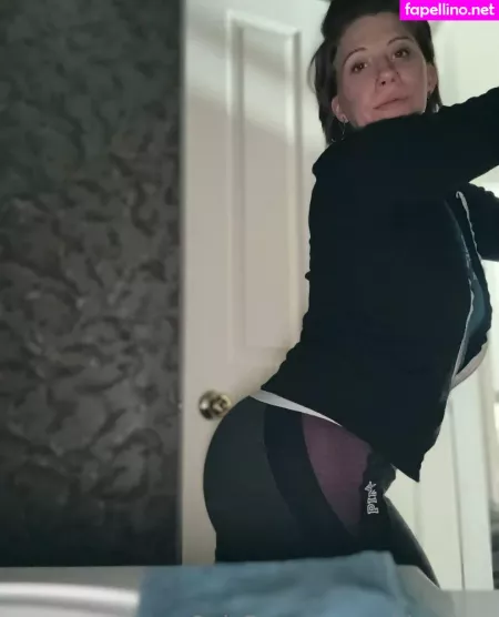 Cahiraoona OnlyFans Thumbnail #YjrM4tkBTH