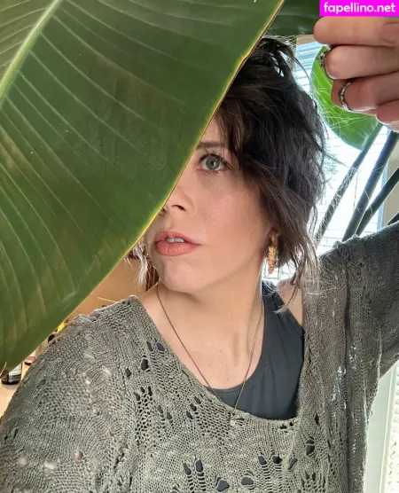 Cahiraoona OnlyFans Thumbnail #jvl8TUY8bg