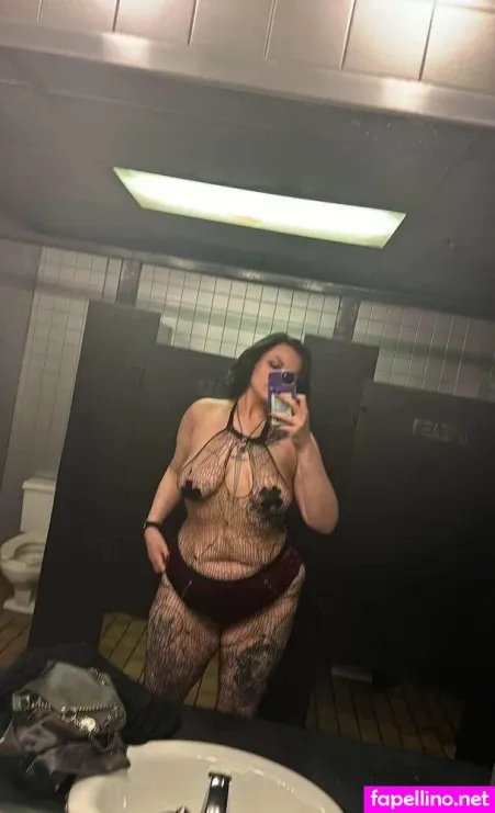 Cahrnila OnlyFans Thumbnail #ziD6RoOdYg