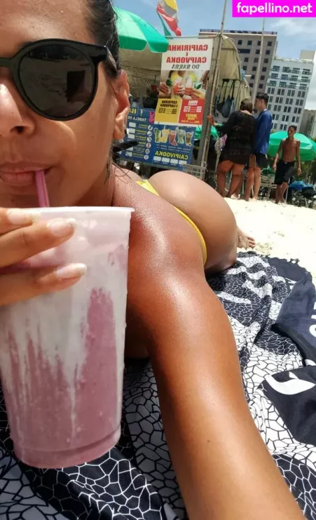 Caiala Tavares OnlyFans Thumbnail #narlZn2WWW