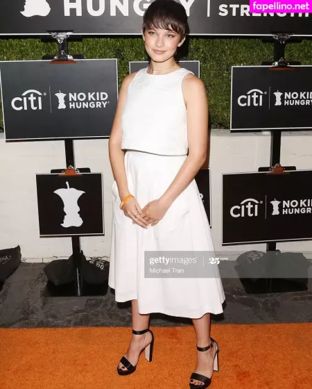 Cailee Spaeny OnlyFans Thumbnail #3TCt9hLTg2