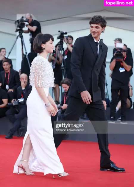 Cailee Spaeny OnlyFans Thumbnail #zJwUBlCQzD