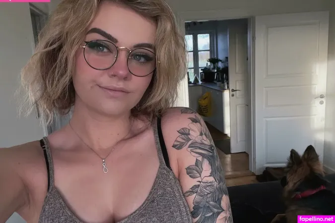 Caileetv OnlyFans Thumbnail #K2uOaHJcAZ