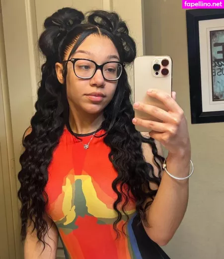 Caileneasely OnlyFans Thumbnail #LzRPKwzo6n