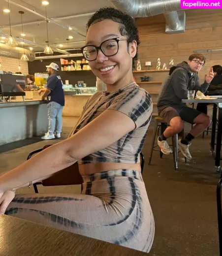 Caileneasely OnlyFans Thumbnail #ScnSY0r1nd