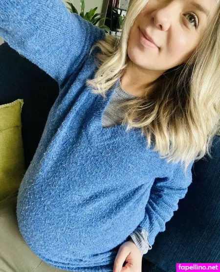 Caireen 3 OnlyFans Thumbnail #TZS9EhUsEU