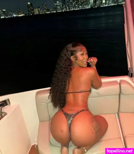 Cairothebiggesst OnlyFans Thumbnail #WmnUWJBy2x