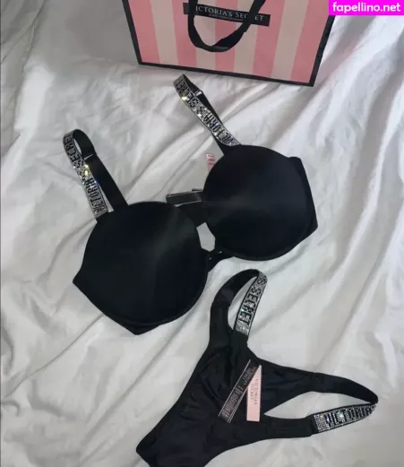 Caitjxo OnlyFans Thumbnail #oeQ0IvSGUn