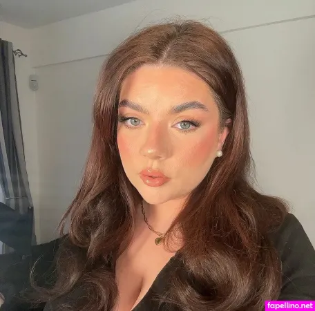 Caitlan Knapton OnlyFans Thumbnail #ooB8hVDDi5