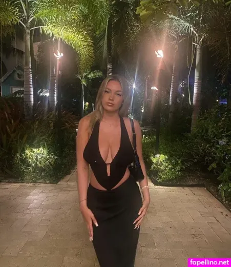 Caitlin Etchells OnlyFans Thumbnail #psGCBy4tQF