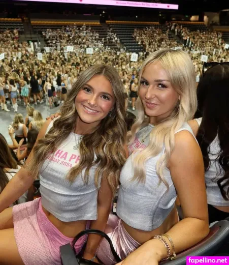 Caitlin Goldie OnlyFans Thumbnail #U0hHH6CWCS