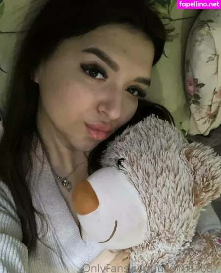 Caitlyn Kiramman OnlyFans Thumbnail #Sqg45sdkeW