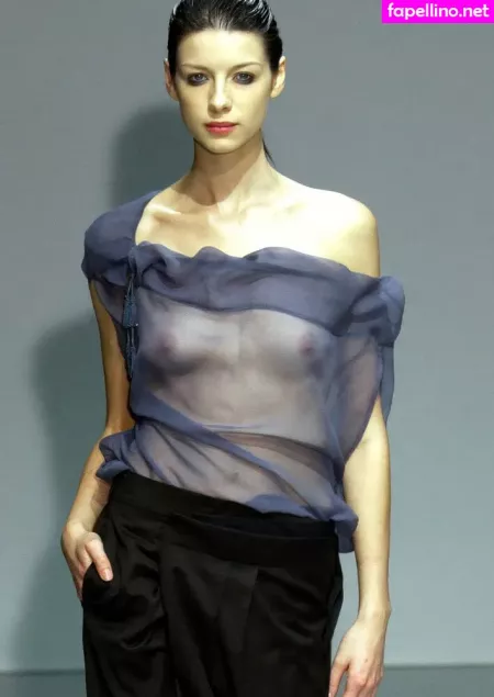 Caitriona Balfe OnlyFans Thumbnail #ZEcBw04JWy