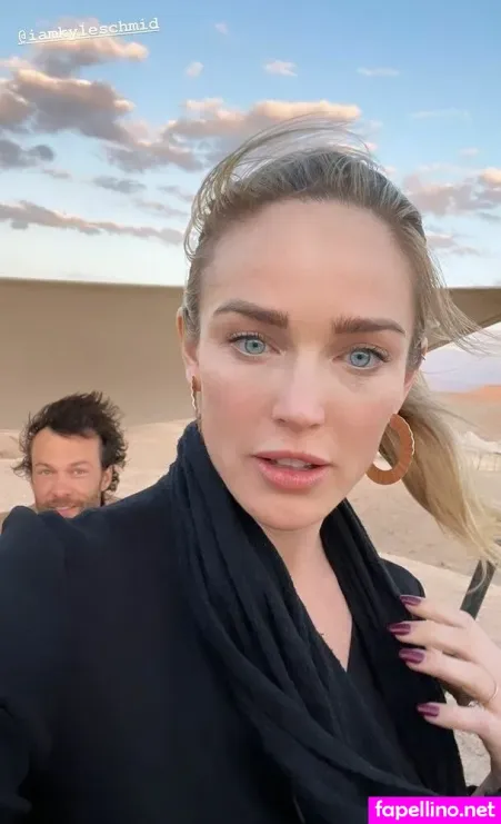 Caity Lotz OnlyFans Thumbnail #aCPXISqInw