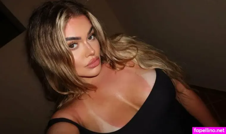 Cakequeengina OnlyFans Thumbnail #zjWKv7yYhc