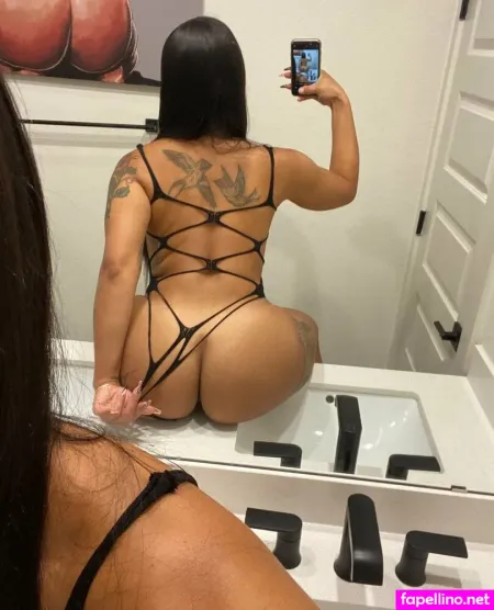 Cakequeenmami OnlyFans Thumbnail #ai3sdig3sj