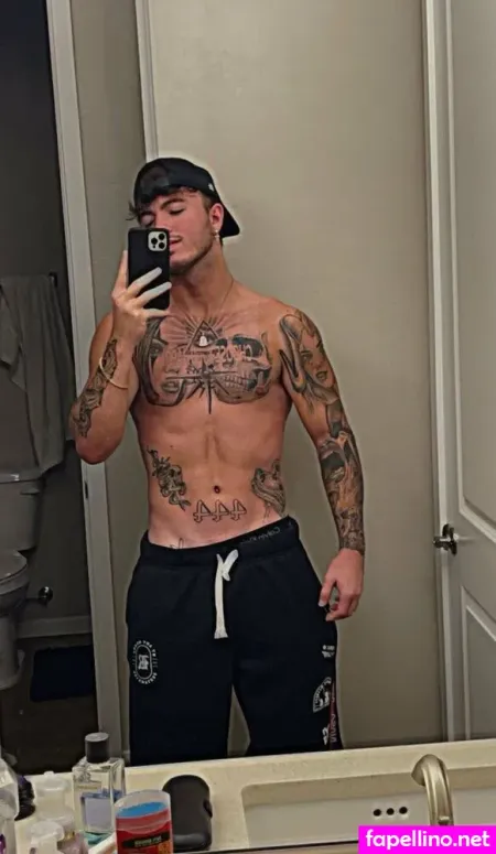 Calebbury OnlyFans Thumbnail #eJx0VhTQFq