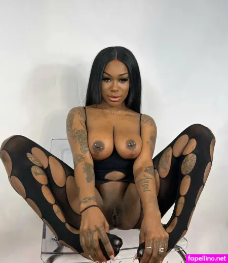 Calfskinned OnlyFans Thumbnail #5rh4tnhEed