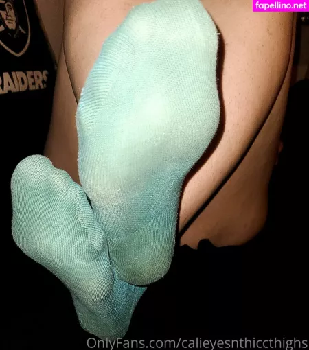 Calieyesnthiccthighs OnlyFans Thumbnail #uzyOrlEGsA