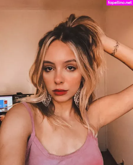 Calistah OnlyFans Thumbnail #8oC4MklFc8