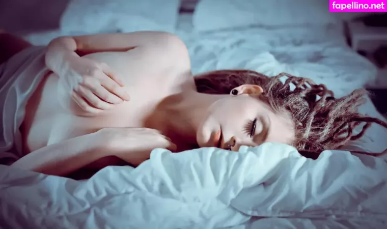 Call Me Moni OnlyFans Thumbnail #elfLLPx933