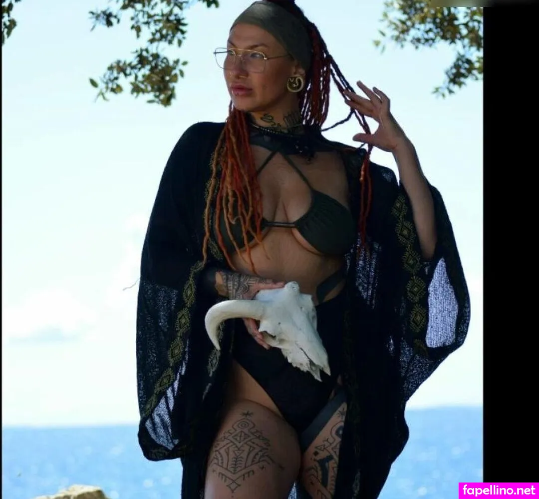 Call_Me_Pocahontas Nude Leaked OnlyFans Photo #ravNuY2EnM