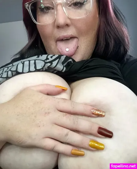 Calliefoxbriefree OnlyFans Thumbnail #kNsZ48Kr33