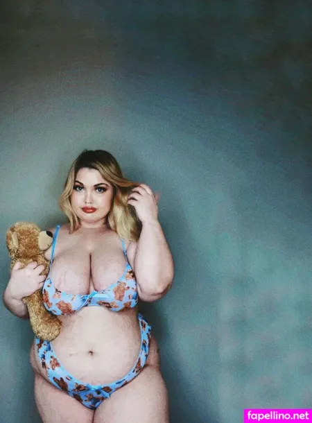 Calliemackxxx OnlyFans Thumbnail #AyerGeWoJX