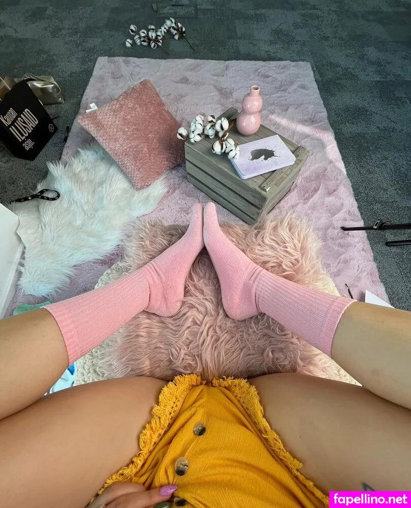 callmelauritta, callmelaurittafree Nude Leaked OnlyFans Photo #RmfOxbLV27