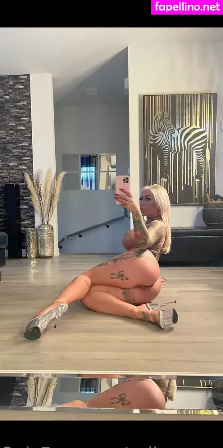 Callmeroxy 1 OnlyFans Thumbnail #LzcHJ0vFM7