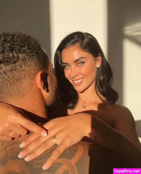 Cally Jane OnlyFans Thumbnail #7W9QeFXH53