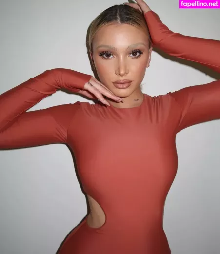 Camaryn Swanson OnlyFans Thumbnail #nNdImnH57b