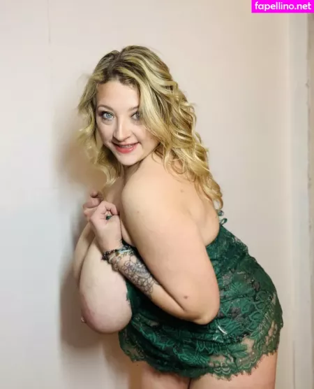 Cambriacurves OnlyFans Thumbnail #JCMu5qqVKC