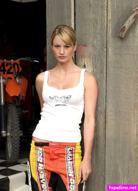 Cameron Richardson OnlyFans Thumbnail #nBZRFyKcpS