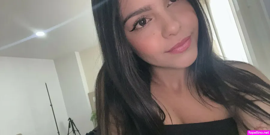 Cami Henao5 OnlyFans Thumbnail #xEPs2IrGEo