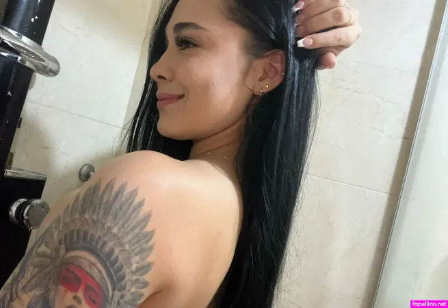 Cami Velez OnlyFans Thumbnail #IJJ3pqMPmZ